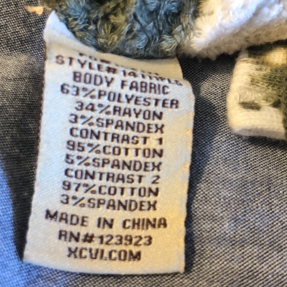 Woman pullover - Picture 9 of 10